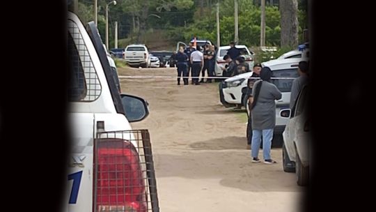 Femicidio conmueve a Villa Gesell: expareja mató a mujer policía y luego se suicidó delante de los hijos