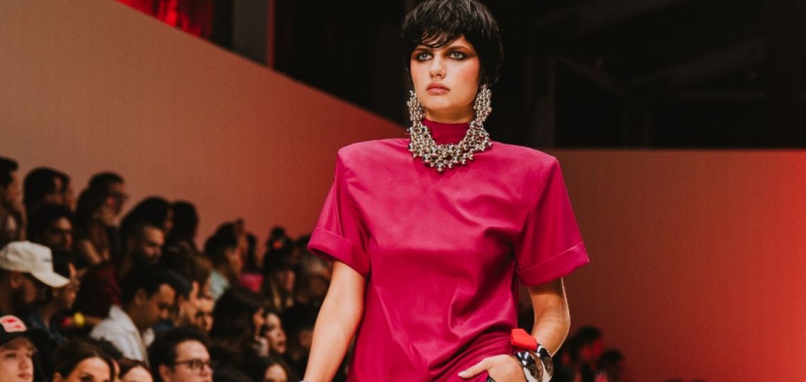 Joyería oversize: así se lleva esta tendencia de verano