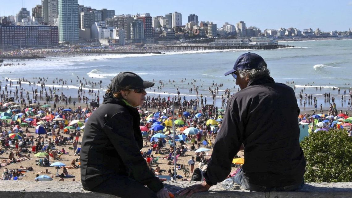 Mar del Plata propone sumar feriados en 2026 por la crisis del sector turístico 
