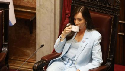 La vicepresidenta se envalentonó y se plantó ante los hermanos Milei. Cambio de equipo y de plan.
