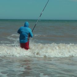 Es el Club de Pesca de Orense el que abre el año de los pieza mayor con la edición número 24 de su concurso a la corvina el 12 de enero en el Balneario de la localidad. (Foto de archivo: gentileza Omar Calafate).