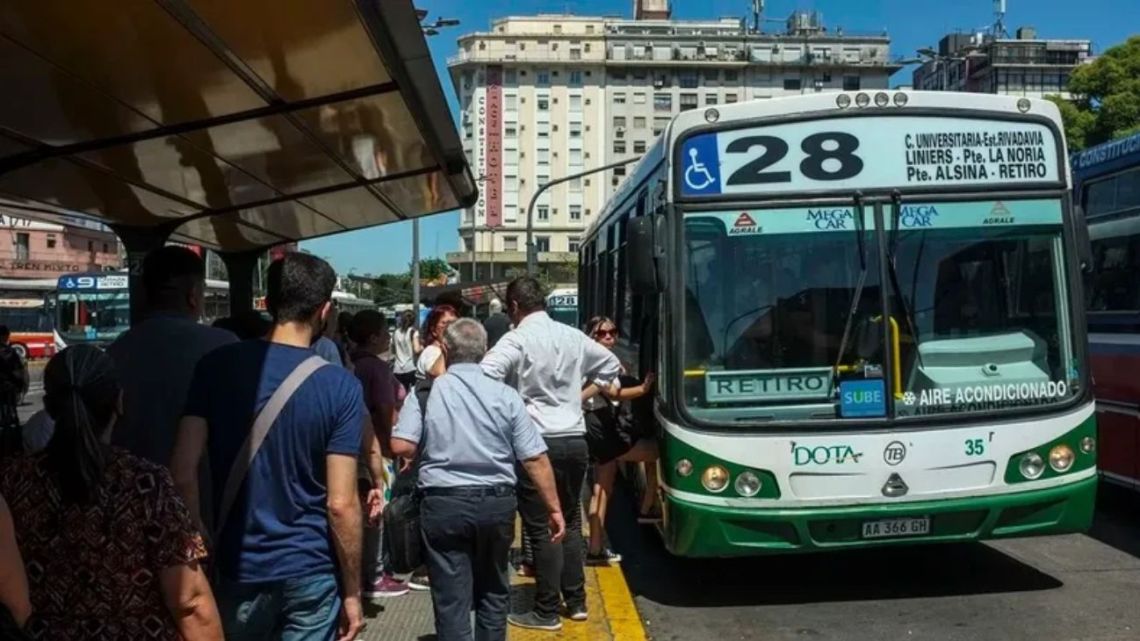 Paro de colectivos en el AMBA: qué líneas no prestará servicio este ...