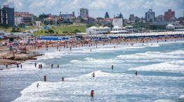 Turismo en playas bonaerenses.