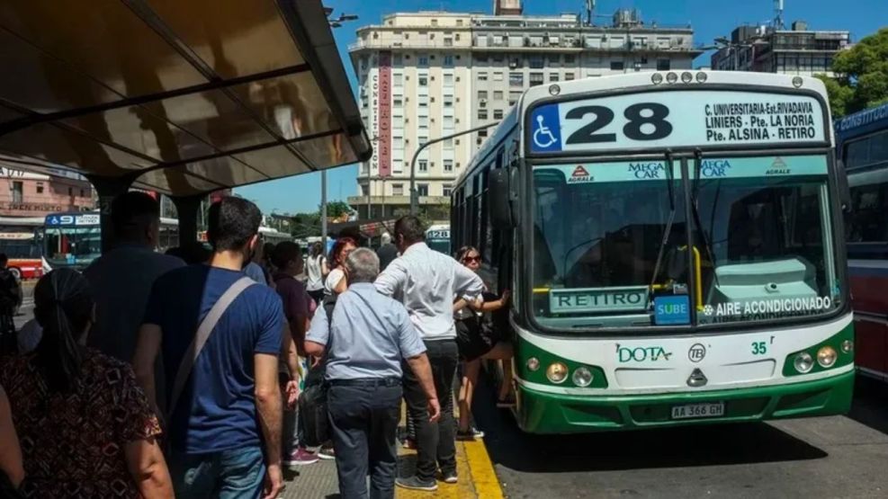 Paro de colectivos en el AMBA: qué líneas no prestará servicio este miércoles 8 de enero