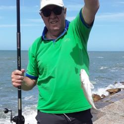 La escollera norte es un destino muy accesible y que suele brindarnos chances de pesca tanto en la parte interna como externa. 
