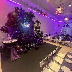 "De terminal de colectivos a salón de eventos: el multiespacio que enamora a Villa Urquiza" | Foto:CEDOC