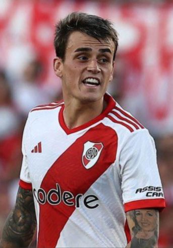 Nicolás Fonseca se va de River a León