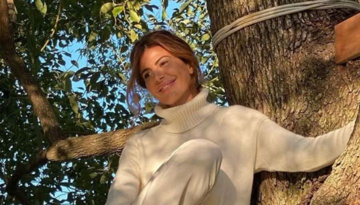 Short, gorra y musculosa, Juliana Awada mostró su look sport favorito para una tarde de tenis