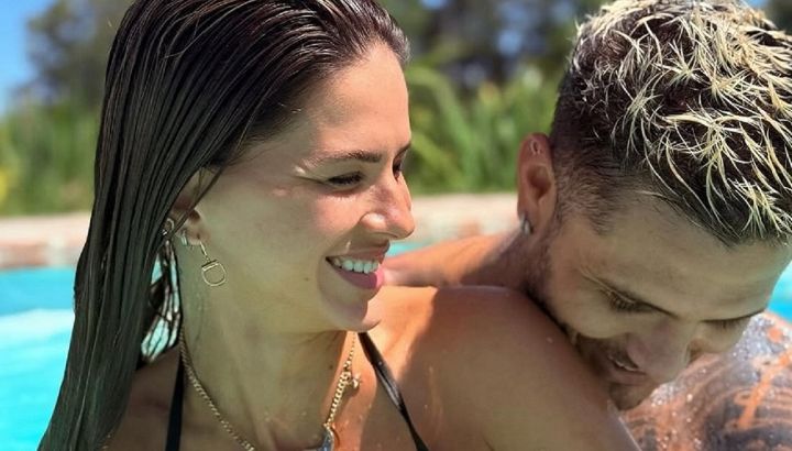 La China Suárez y Mauro Icardi pasaron una tarde romántica en la piscina: "Exploto de amor"