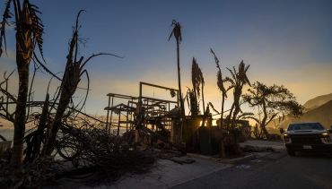 LA Fire Crews Make Strides In Fighting Blazes As Toll Climbs