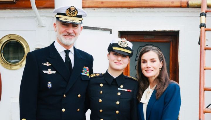 Sale a la luz la conversación privada entre el rey Felipe VI y su hija, la princesa Leonor