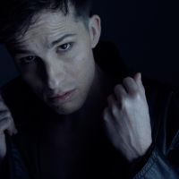 El León y El Ratón: Un laberinto emocional hecho canción