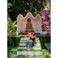 Lara Burgos: Transformar vidas a través del amor, la energía y la espiritualidad