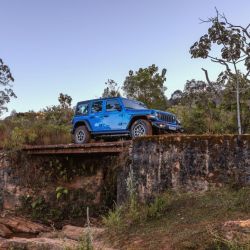 El Jeep Wrangler Rubicon  se renueva ofreciendo un nuevo motor turboalimentado, una estética exterior actualizada e incorporando tecnología avanzada en su interior. 