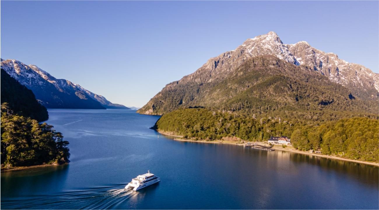 Cruce Andino & Chiloé: El recorrido exclusivo entre paisajes míticos que une Argentina y Chile