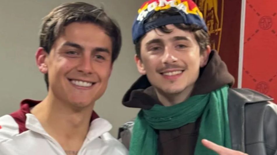 Timothée Chalamet y Paulo Dybala