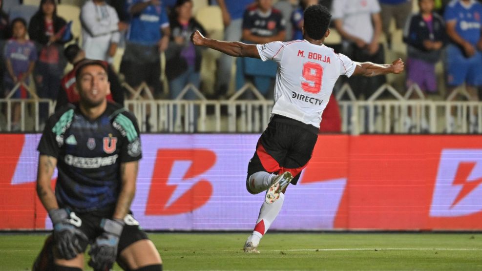 Borja festeja: River le ganó 2-1 en el final a Universidad de Chile.