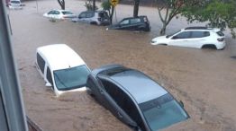 Fuertes inundaciones hubo en Florianópolis.