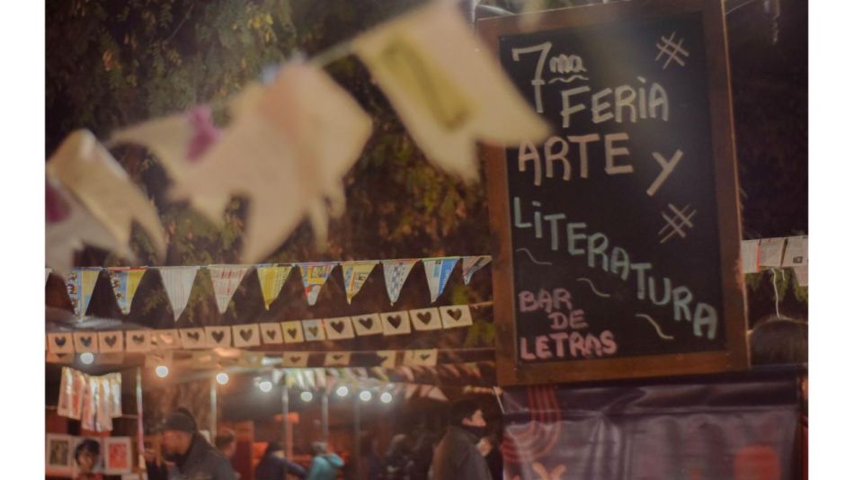 Feria de Arte y Literatura de Bar de Letras 