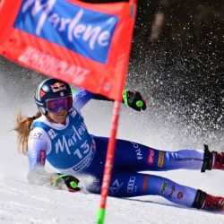Sofia Goggia se estrella durante la Copa del Mundo de esquí alpino de la FIS en Kronplatz, Plan de Corones, Italia. Foto de Tiziana FABI / AFP | Foto:AFP