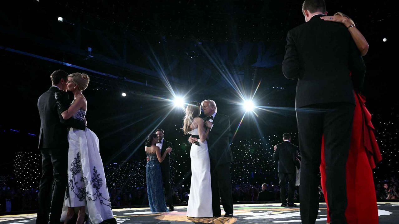 Durante el baile inaugural de Liberty en el Centro de Convenciones Walter E. Washington en Washington, DC. Foto de Jim WATSON / AFP | Foto:AFP