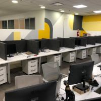 Soluciones acústicas: diseñando espacios con confort sonoro y estilo