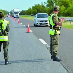 La Gendarmería se hará cargo del control de los civiles armados según un nuevo convenio de la ANMaC con la fuerza.