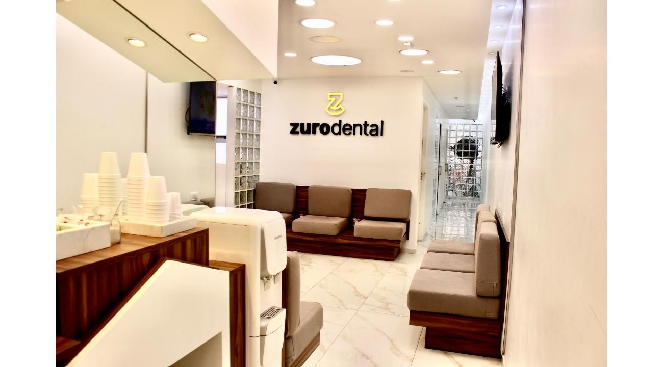 Zuro Dental: Transformando sonrisas