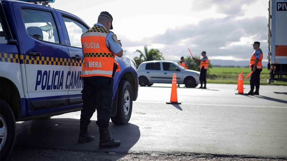 Polémica en Córdoba por multas por las "luces bajas".