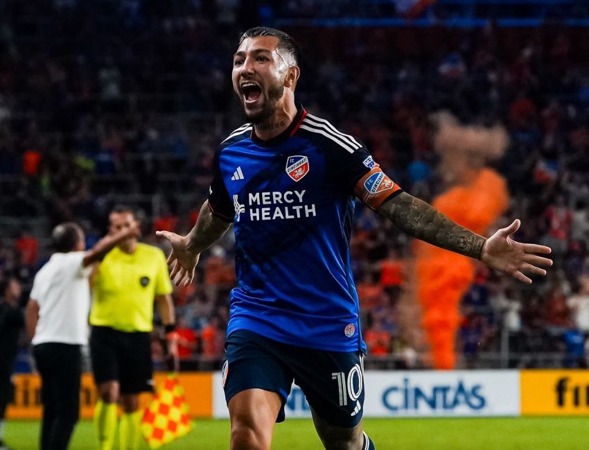 Luciano Acosta