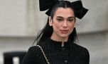 Dua Lipa y el encanto de Chanel: una musa para el iconico bolso CHANEL 25