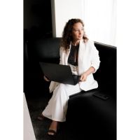 Virginia Spinacci: Empoderando a mujeres emprendedoras desde la adversidad