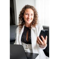 Virginia Spinacci: Empoderando a mujeres emprendedoras desde la adversidad
