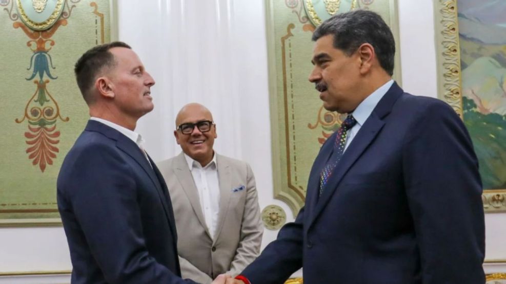 Nicolás Maduro recibe a Richard Grenell