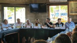 De Loredo junto a la tropa en Deán Funes