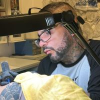 Diego Pfarherr: Innovación y Arte en el Mundo del Tatuaje