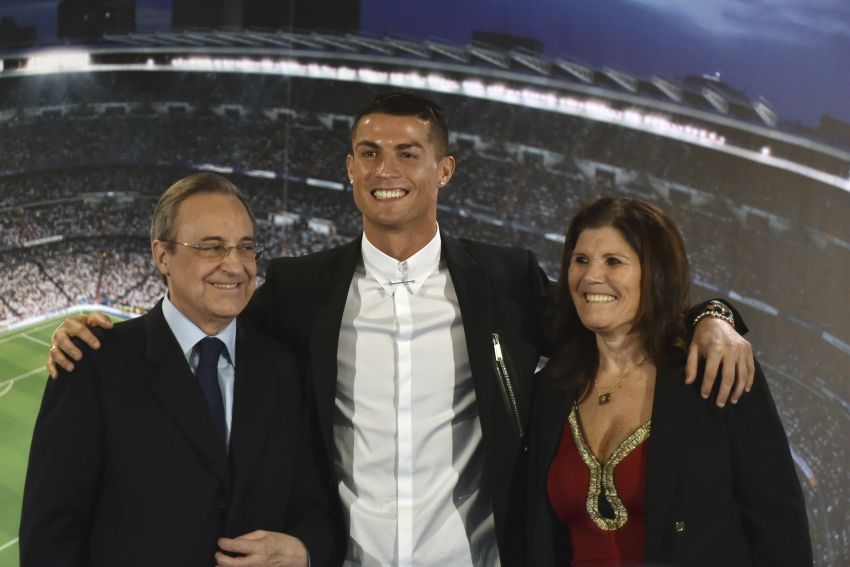 Cristiano Ronaldo y su madre