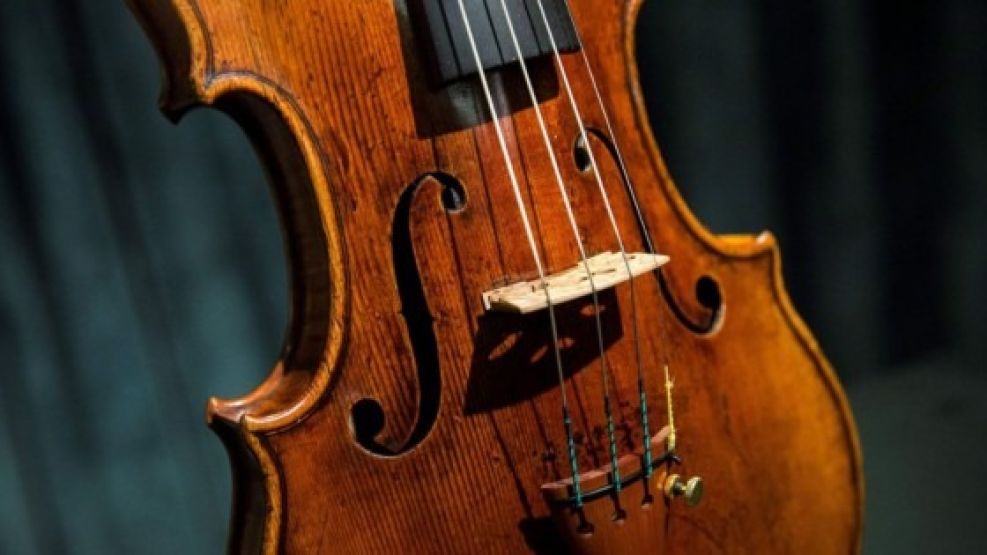 Se trata del violín Stradivarius, de 311 años, conocido como el Joachim-Ma.   