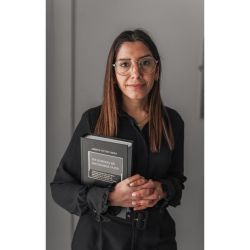 Escribana Fernanda Cortez | Foto:CEDOC