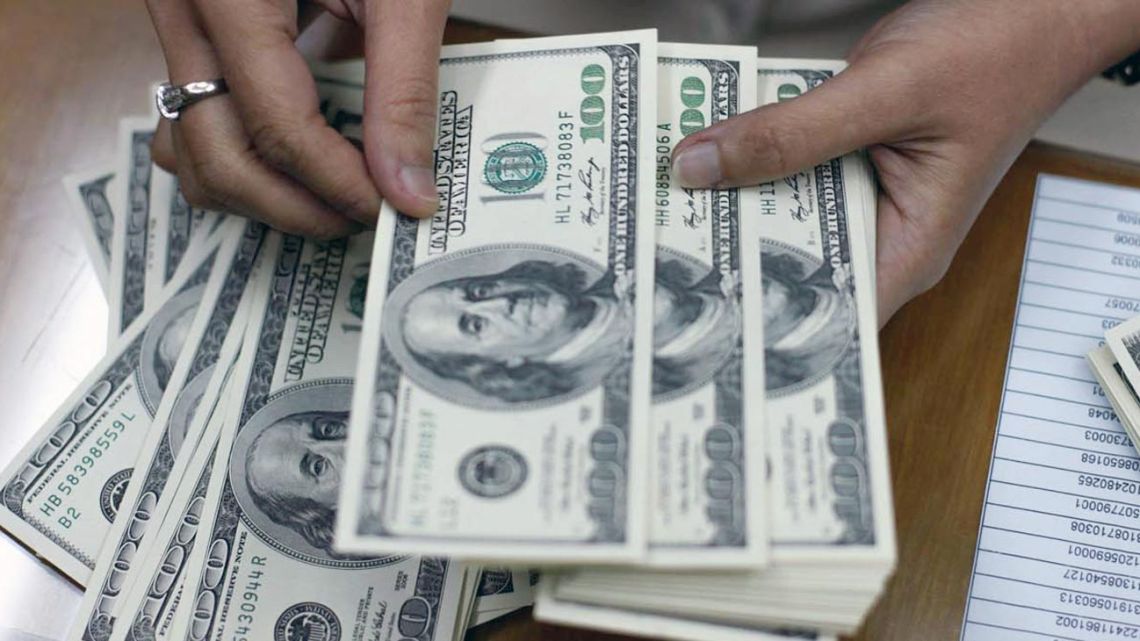 Dólar hoy y dólar blue hoy, EN VIVO: el minuto a minuto de la cotización de este jueves 20 de febrero de 2025