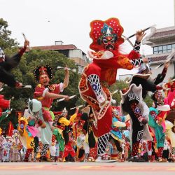 Imagen de un equipo de danza Yingge presentándose durante un evento en celebración de la Fiesta de la Primavera, en Shantou, en la provincia de Guangdong, en el sur de China. | Foto:Xinhua/Yao Jun