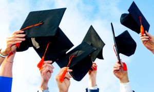 Graduados universitarios 20250211