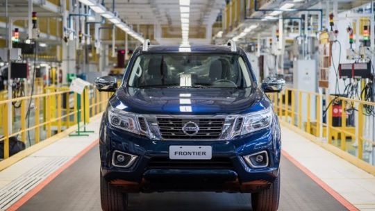 Nissan bajó a un turno su producción para todo el 2025 en su planta de Córdoba