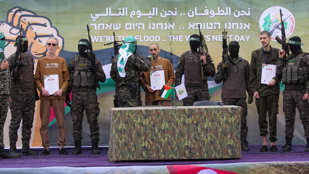 Movilizaciones de Hamas y de Israelies