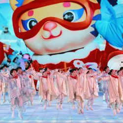 Artistas realizan una presentación durante la ceremonia de apertura de los IX Juegos Asiáticos de Invierno, en Harbin, en la provincia de Heilongjiang, en el noreste de China. | Foto:Xinhua/Huang Wei