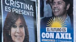 Los afiches que proclamana a Cristina Kirchner, una respuesta a la campaña por Axel Kicillof