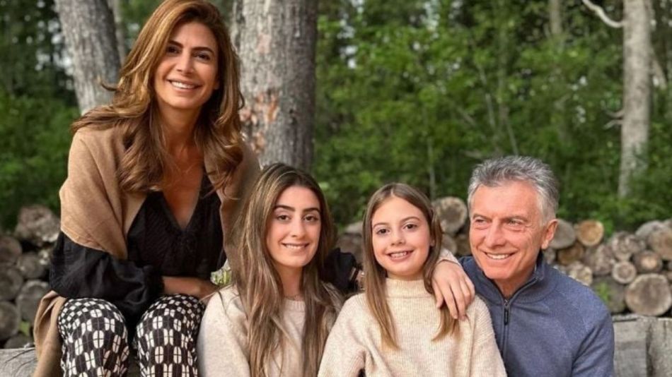 El sentido mensaje de cumpleaños que Juliana Awada publicó para su hija, Valentina: "Te extraño"