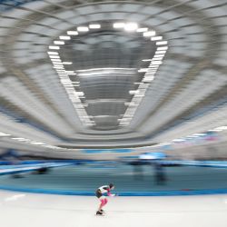 Morino Taiyo, de Japón, compite durante la prueba de 5000m masculinos del evento de patinaje de velocidad en los IX Juegos Asiáticos de Invierno, en Harbin, en la provincia de Heilongjiang, en el noreste de China, | Foto:Xinhua/Li Yibo