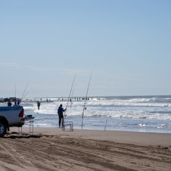 Las condiciones del mar permitieron un buen pique durante gran parte del torneo, con cambios constantes en la ganchera y con portes destacados como suelen darse en estas playas en cada concurso.