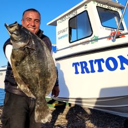 Aficionados de todo el país se acercan al paraíso del pescador deportivo a disfrutar de la multiplicidad de especies que entrega este destino.